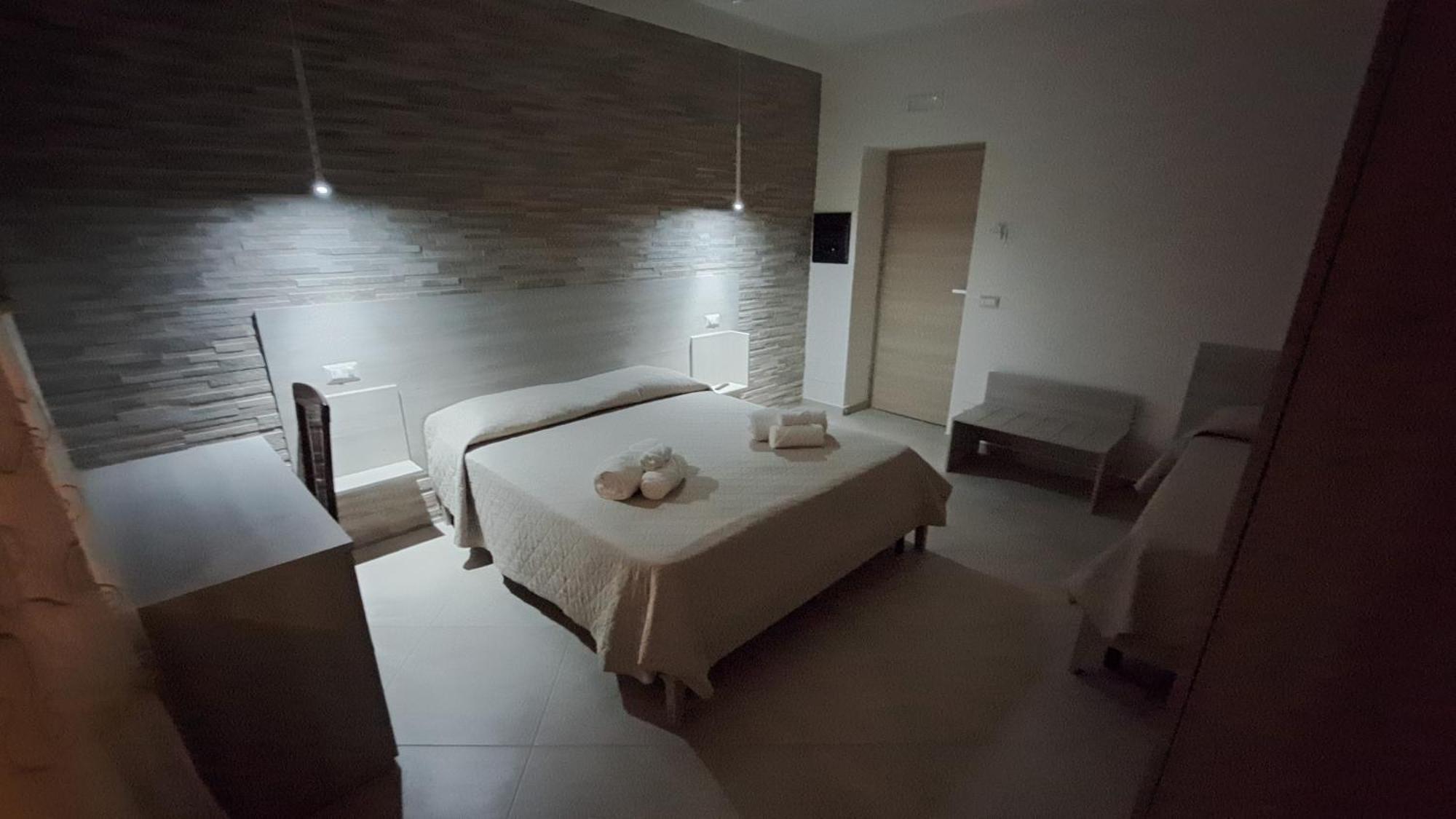 Hera Tropea Rooms Exterior photo